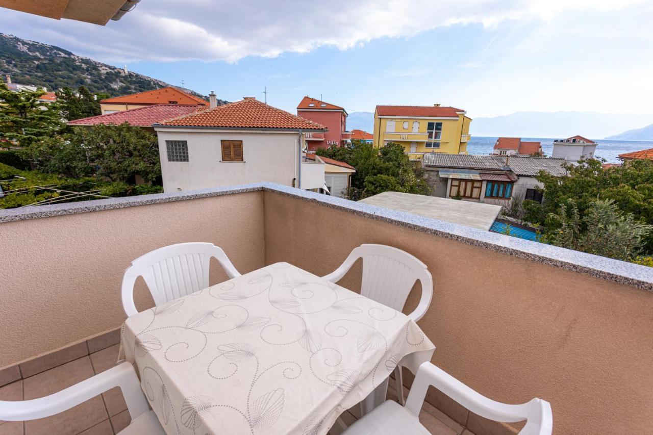 Apartments Crnekovic IV Baška Exterior foto